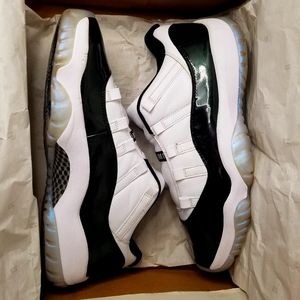 Jordan 11 (Concord's)